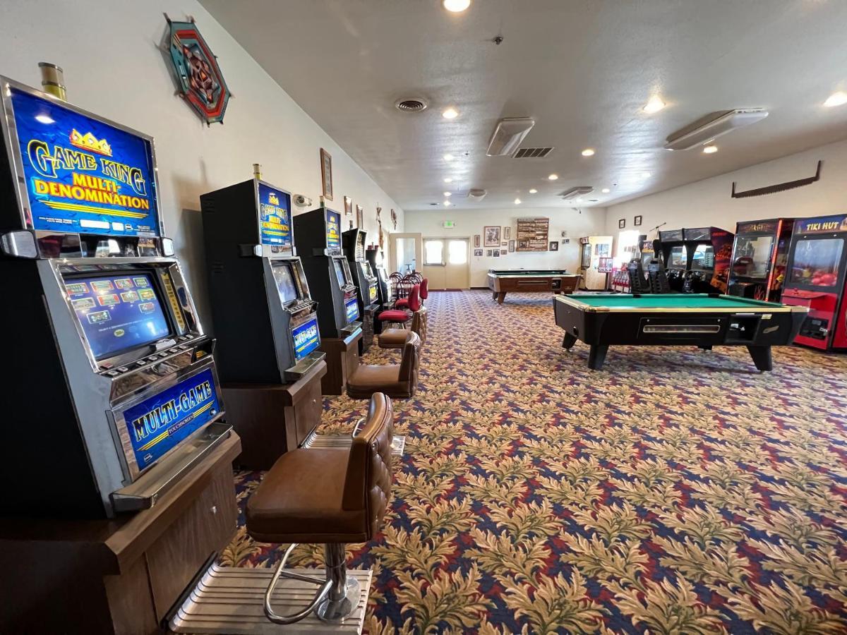 Border Inn Casino Baker エクステリア 写真