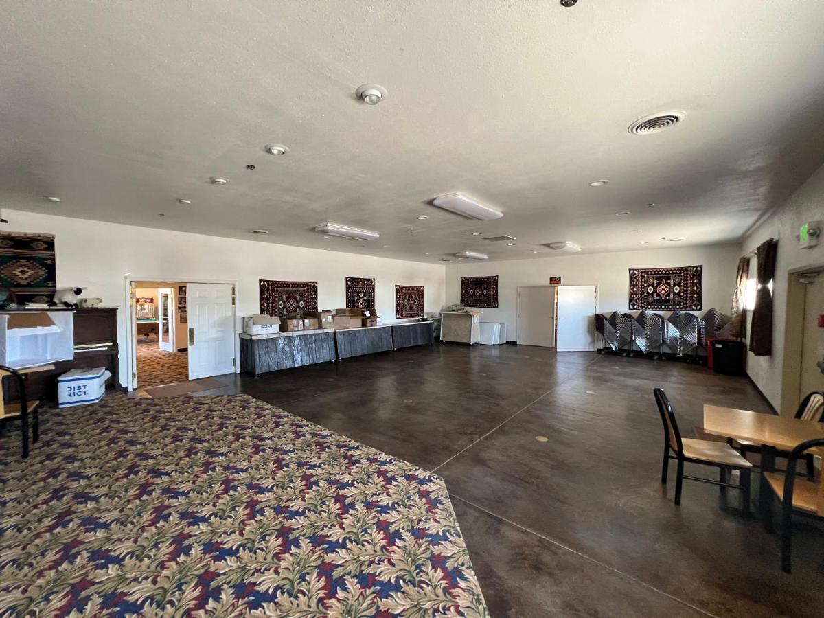 Border Inn Casino Baker エクステリア 写真
