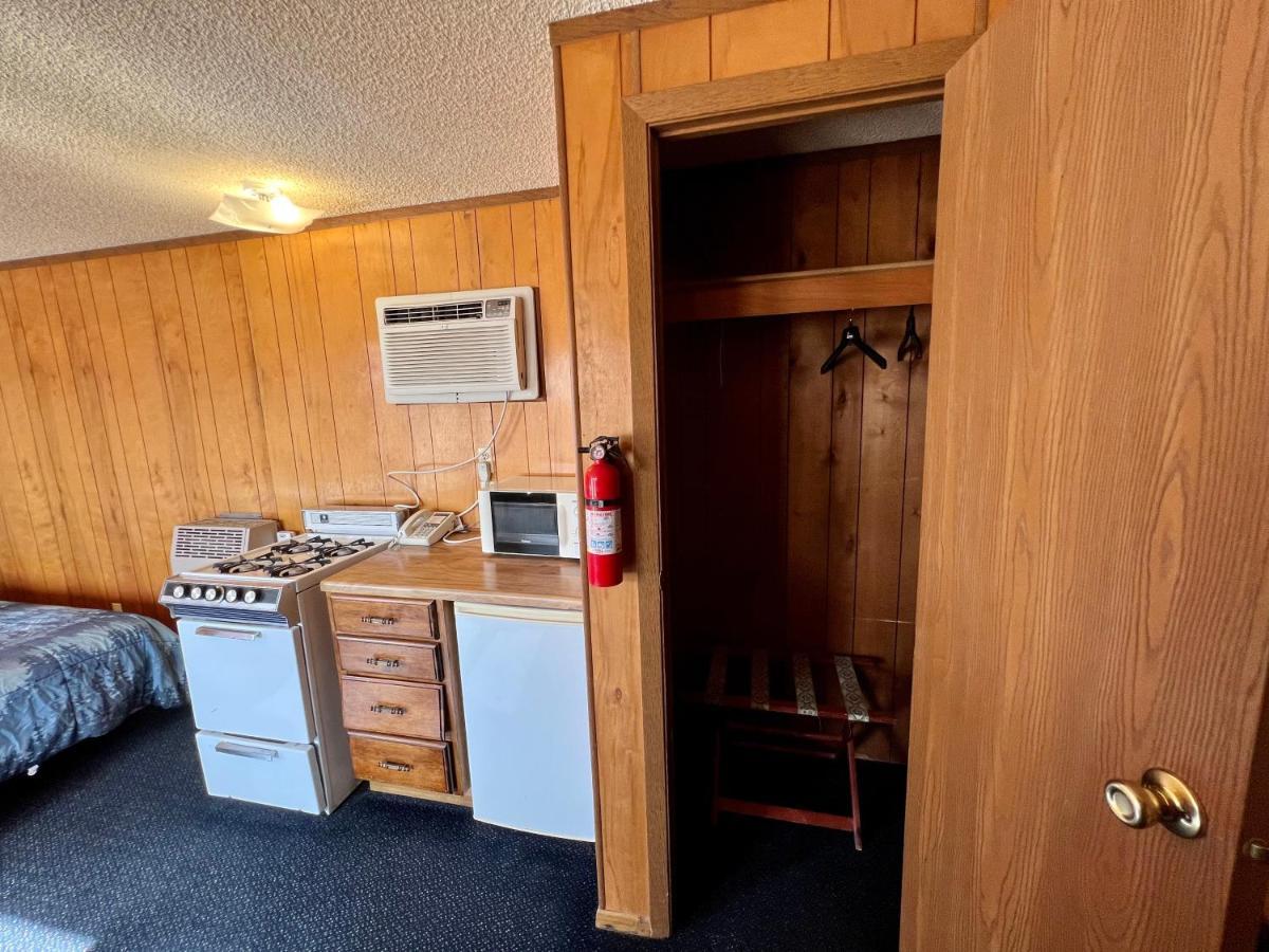 Border Inn Casino Baker エクステリア 写真